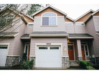 9460 153rd Ave, Beaverton, OR 97007-8863