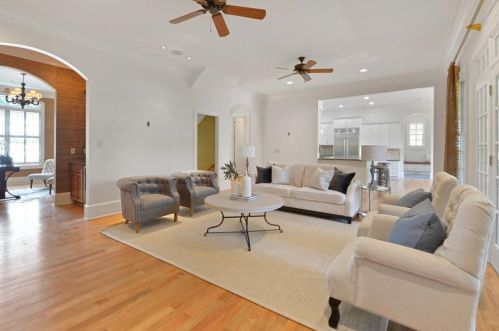 144 Beverly Rd, Atlanta GA  30309-2656 exterior