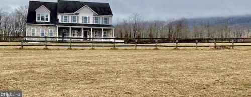 38182 Windermere Farm Ln, Lovettsville, VA 20180-1746