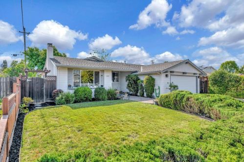 523 Cheyenne Ln, San Jose, CA 95123-3308
