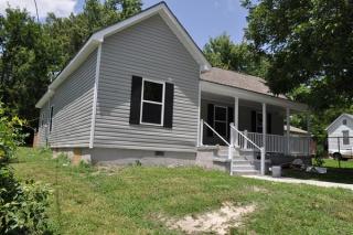 606 Martin St, Greensboro, NC 27406-1741