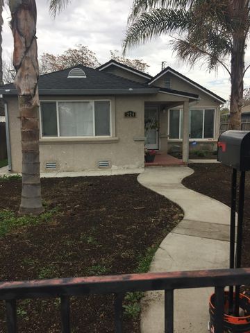 1224 Lincoln St, Stockton, CA 95206-1746