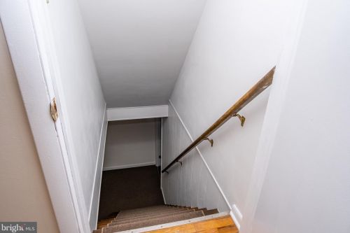 901 Enola Rd, Carlisle PA 17015-9548 exterior