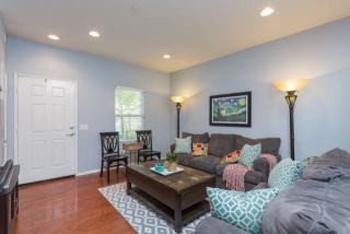 289 Santa Fe Ct, Placentia, CA 92870-6002