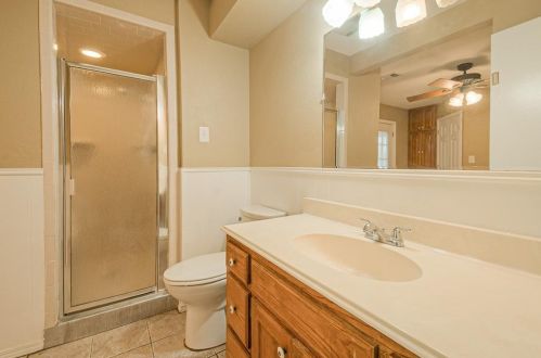 501 Center St, Whitewright TX 75491-2804 exterior