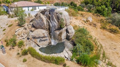 16105 Mariposa Ave, Riverside CA  92504 exterior
