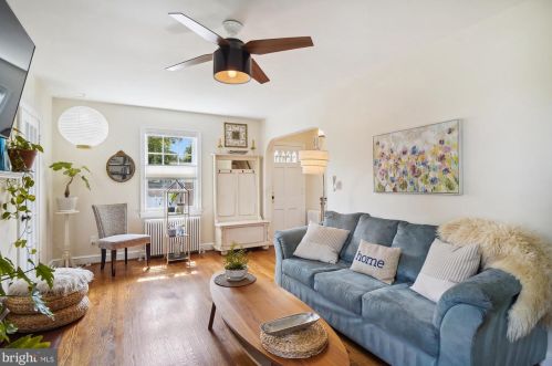 2307 Homestead Dr, Silver Spring MD 20902-4950 exterior