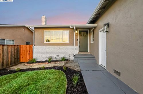 22632 Northview Dr, Hayward, CA 94541-3433