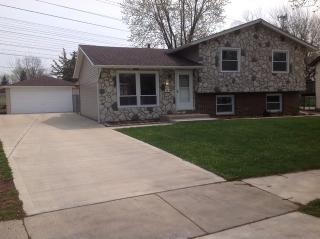 164 Garden Dr, Lemont, IL 60440-2616