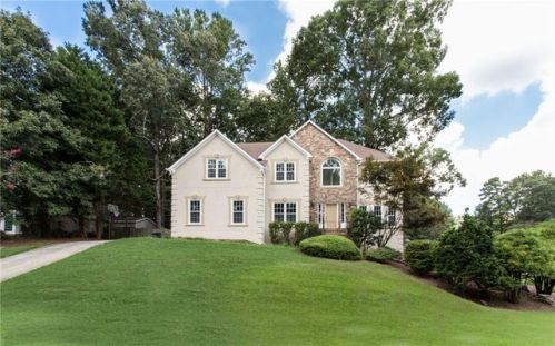 2540 Peregrine Trl, Suwanee, GA 30024-3106