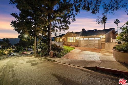 4915 Glencove Ave, Glendale, CA 91214-1029