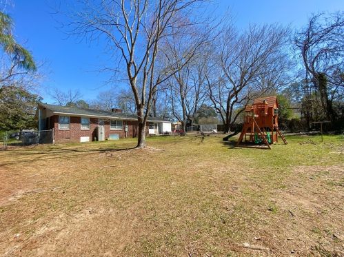 707 Hillcrest Dr, Johnston, SC 29832-1324