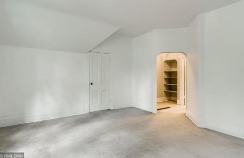 2689 8th Ave, Saint Paul MN  55109-3130 exterior