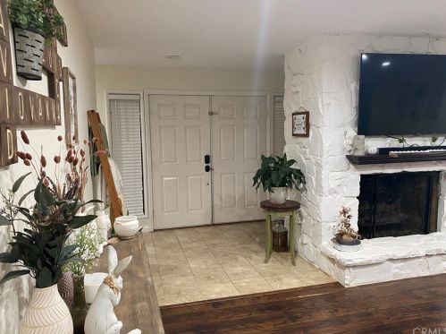 5896 Avenue Juan Bautista, Riverside CA  92509-6409 exterior