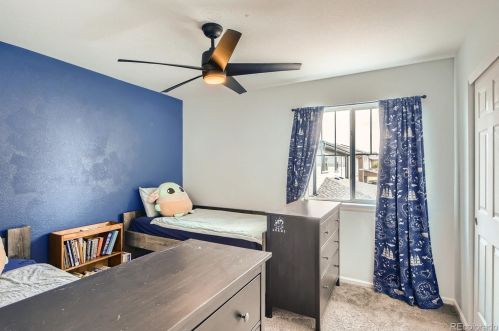 4677 Nepal Way, Aurora CO 80015-6402 exterior