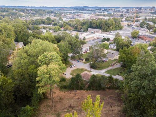 336 Pine Ridge Rd, Chattanooga, TN 37405-3430