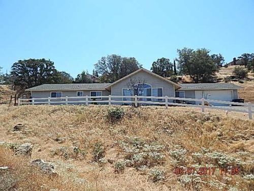 39706 Lilley Mountain Dr, Coarsegold, CA 93614-9192