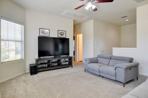 7500 Lazy Spur Blvd, Fort Worth TX  76131-5229 exterior