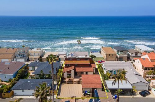1830 Pacific St, Oceanside, CA 92054-5810