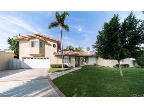 9337 La Reina Ave, Downey, CA 90240-2831
