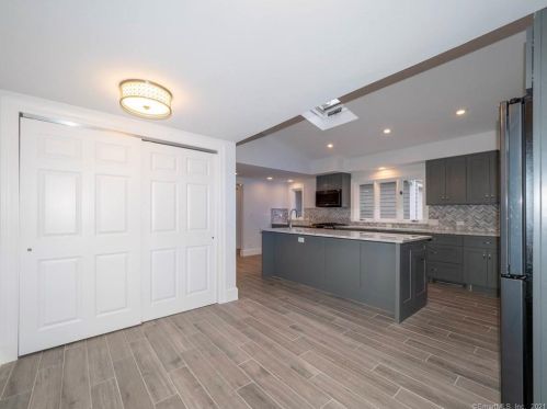 28 Mountain Rd, Wilton, CT 06897-4912