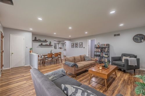 44426 Lowtree Ave, Lancaster CA  93534-2918 exterior