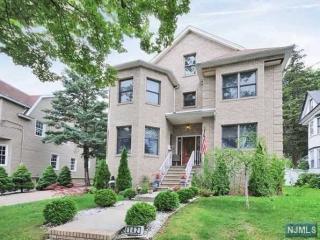 142 Mountain Way, Rutherford NJ  07070-2454 exterior