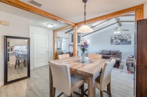 2212 Colonial Pl, Carrollton TX 75007-5503 exterior