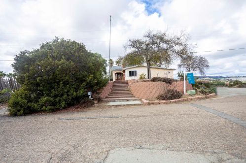 5444 Albright St, Oceanside, CA 92057-5501