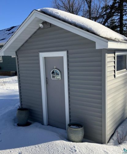 4314 Gladstone St, Duluth, MN 55804-1925