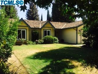 1620 Tommy St, Visalia, CA 93277-8686