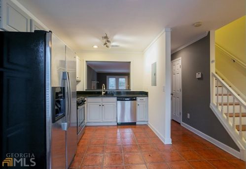 1901 Defoors Xing, Atlanta GA  30318-2337 exterior
