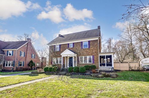 37 Kensington Pl, Springfield OH  45504-1026 exterior