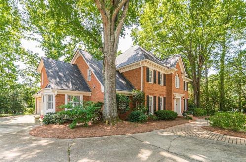 305 Cannady Ct, Atlanta GA  30350-5622 exterior