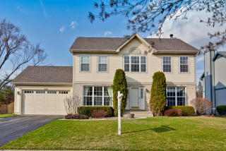 522 Trail Ct, Volo, IL 60030-1558