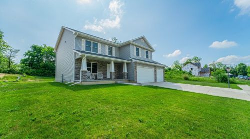 3400 Blue Grouse St, Valpo, IN 46383-7077