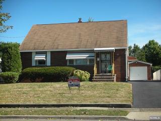 61 Linden Ave, Clifton NJ  07014-1345 exterior
