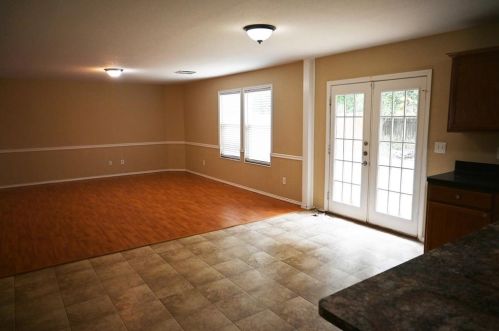 2025 Vanamen Ct, Conroe TX  77304-1601 exterior