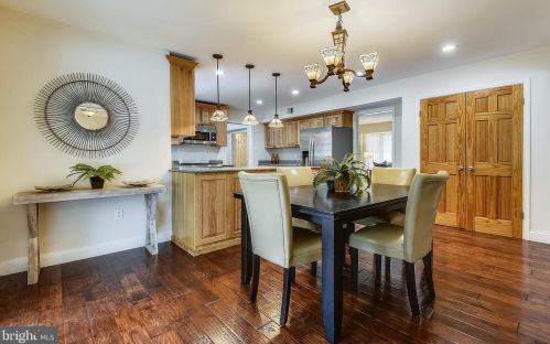 810 Burnt Mills Ave, Silver Spring MD 20901-4506 exterior