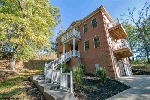 2079 Brandonville Ter, Morgantown WV  26508-8066 exterior