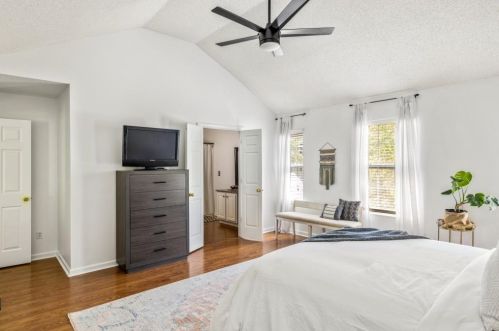 2298 Charleston Pointe, Atlanta GA  30316-3025 exterior