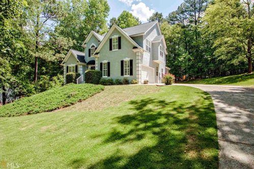 90 Inland Cir, Newnan, GA 30263-5903