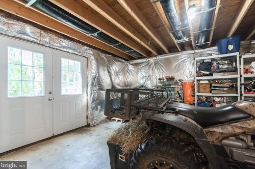 107 Featherbed Ln, Harpers Ferry WV 25425-4982 exterior