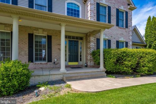 102 Ali Dr, Middletown, MD 21769-7865