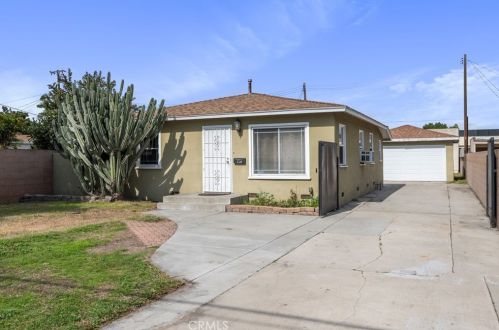 9211 Stewart And Gray Rd, Downey, CA 90241-5328