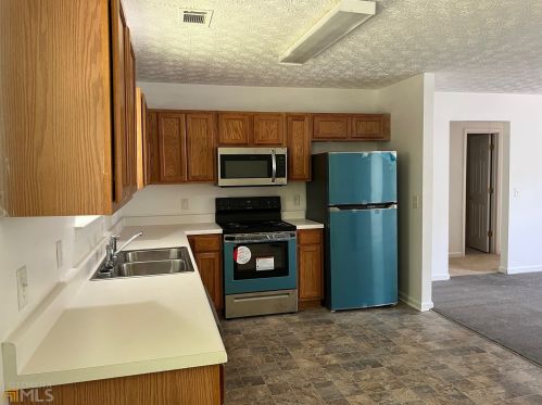 248 Tanyard Rd, Porterdale, GA 30016-2534