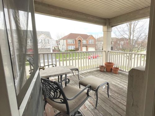 1317 Rosemary Dr, Lemont IL  60490-4940 exterior