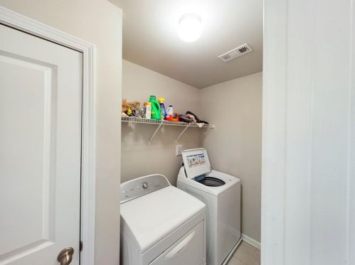 7071 Elmwood Ridge Ct, Atlanta GA  30340-1863 exterior