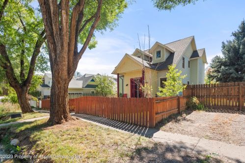 246 Garfield Ave, El Jebel, CO 81623-2133