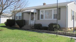 424 Gary Ave, Lebanon PA  17046-1916 exterior